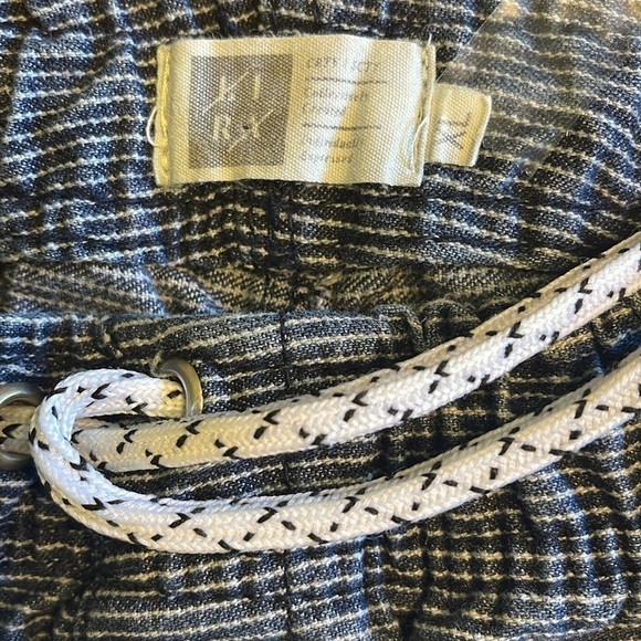 LIRA XL medium weight  cotton/poly blend medium indigo with white pinstripe - Picture 5 of 8